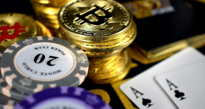 Crypto Casinos vs Traditional Casinos: Payment Trends in Online Gambling